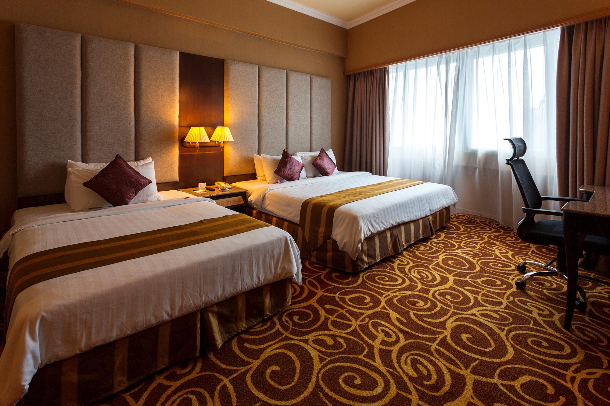 מירי Mega Hotel Sdn Bhd מראה חיצוני תמונה