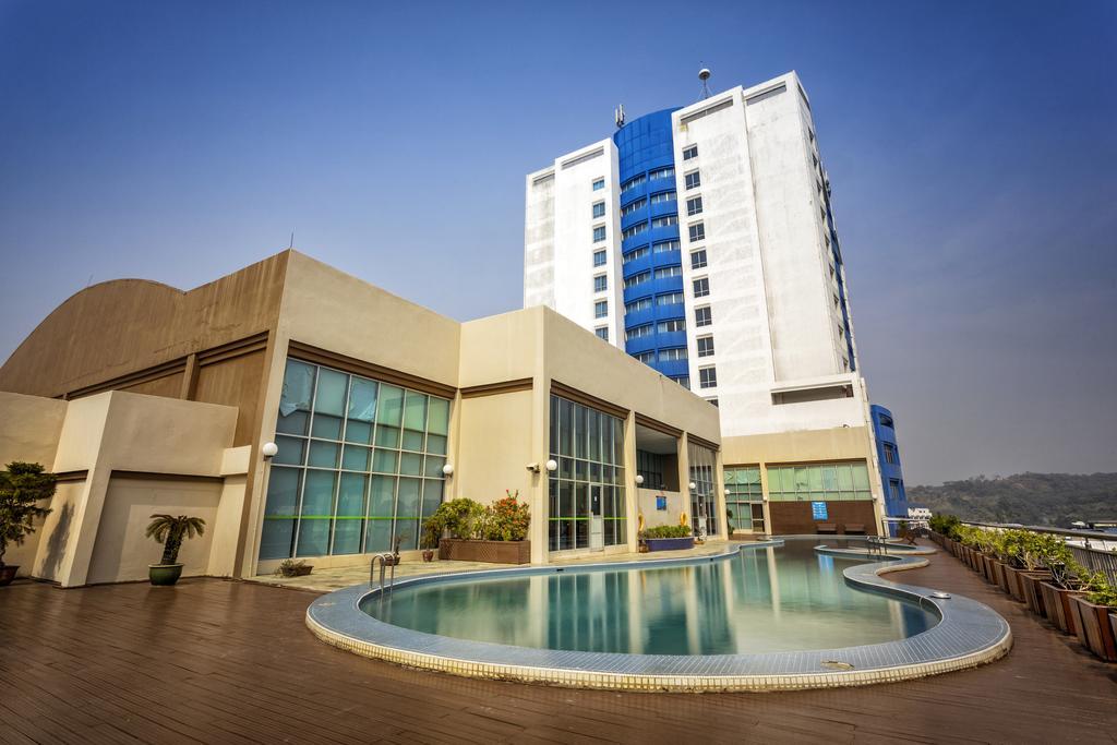 מירי Mega Hotel Sdn Bhd מראה חיצוני תמונה